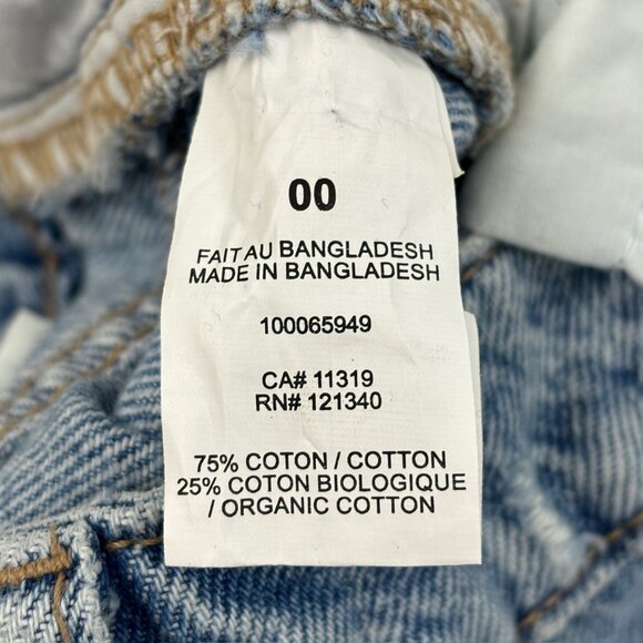 Garage Mom Distressed Raw Hem Women's size 00 Medium Wash Blue Denim jeans - Picture 3 of 4
